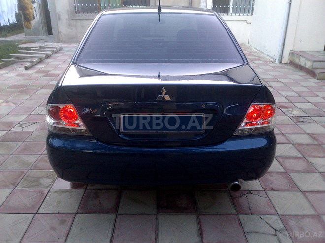 Mitsubishi Lancer 2008, 182,000 km - 1.3 l - Bakı