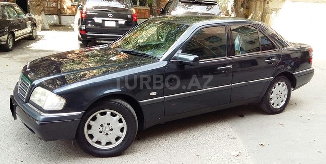 Mercedes C 200 1995, 230,000 km - 2.0 l - Bakı