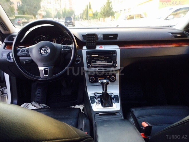 Volkswagen Passat CC 2010, 105,500 km - 2.0 л - Bakı