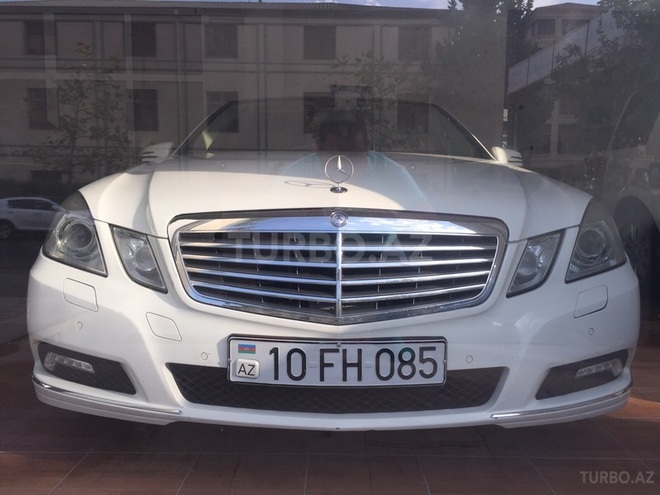 Mercedes E 300 2011, 112,000 km - 3.0 l - Bakı