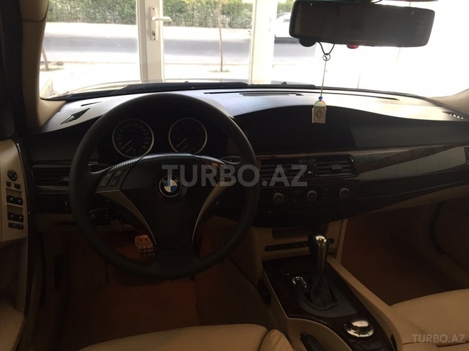BMW 550 2005, 142,000 km - 4.4 l - Bakı