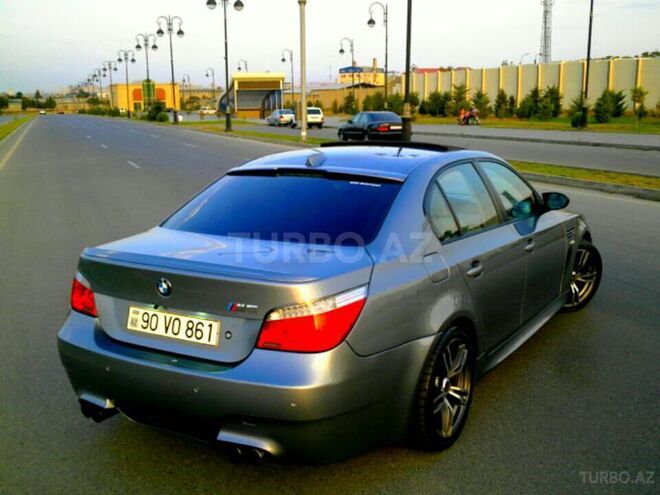BMW 530 2006, 210,000 km - 0.3 л - Bakı