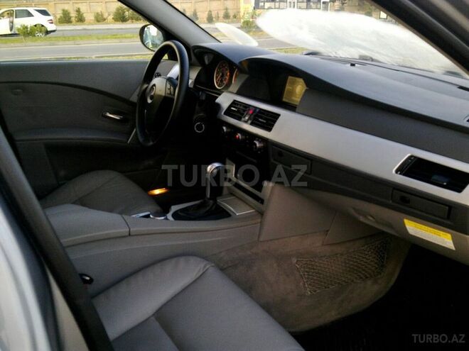 BMW 530 2006, 210,000 km - 0.3 л - Bakı