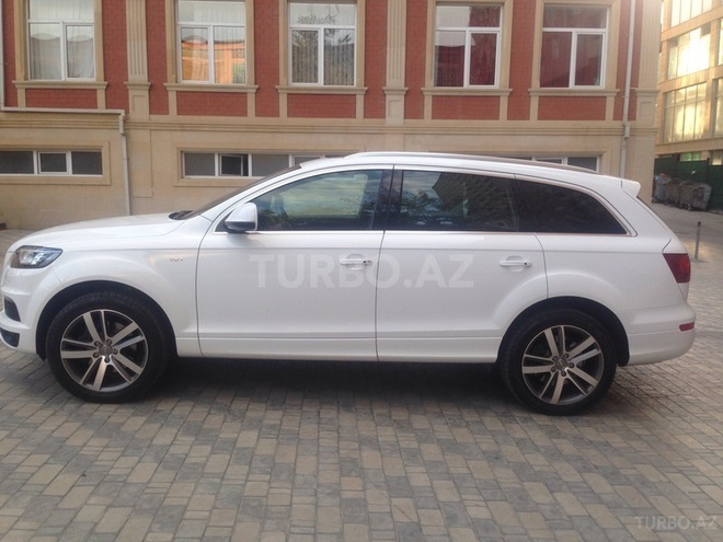Audi Q7 2010, 64,500 km - 3.0 л - Bakı