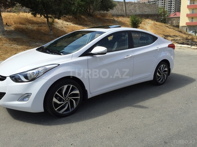 Hyundai Elantra 2013, 32,000 km - 0.2 л - Bakı