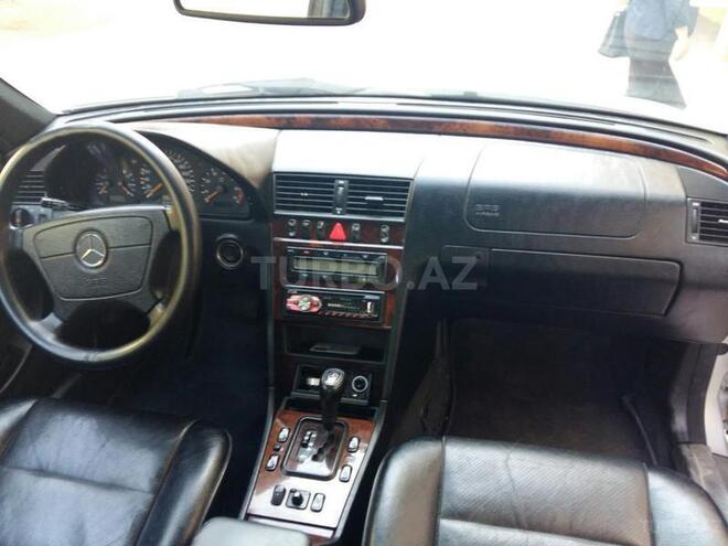 Mercedes C 240 1999, 180,500 km - 2.4 l - Bakı