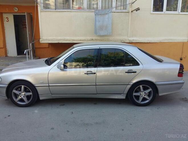 Mercedes C 240 1999, 180,500 km - 2.4 l - Bakı
