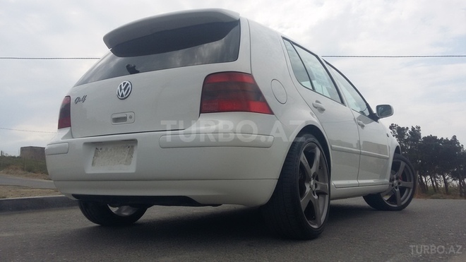 Volkswagen Golf 2002, 110,000 km - 1.6 l - Bakı
