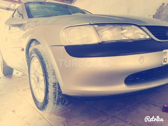 Opel Vectra 1997, 250,000 km - 2.0 л - Bakı