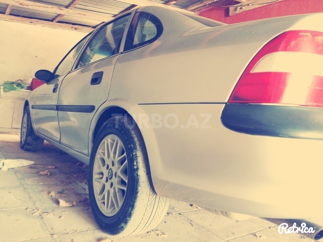 Opel Vectra 1997, 250,000 km - 2.0 л - Bakı