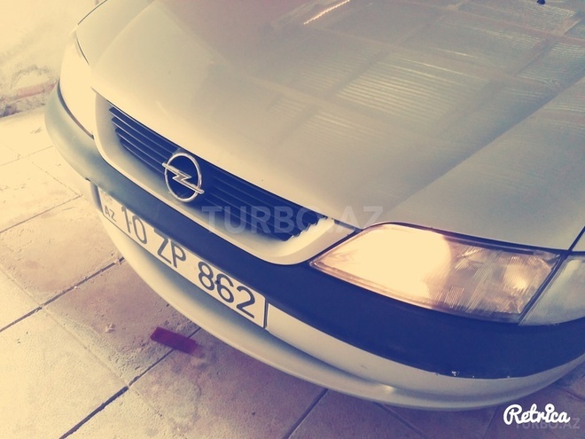 Opel Vectra 1997, 250,000 km - 2.0 л - Bakı