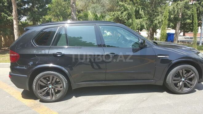 BMW X5 M 2011, 80,000 km - 4.4 l - Bakı