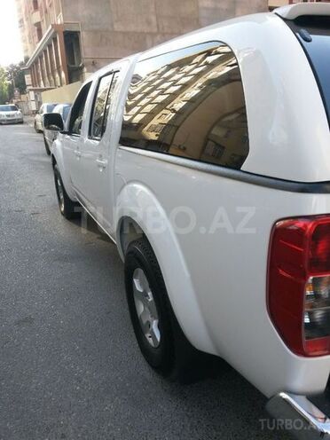 Nissan Navara 2012, 150,000 km - 2.5 л - Bakı