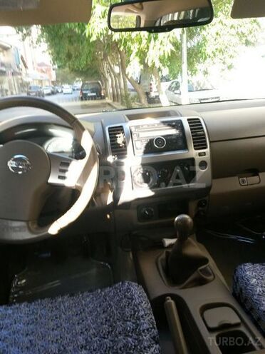 Nissan Navara 2012, 150,000 km - 2.5 л - Bakı