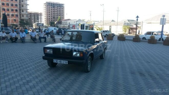 LADA (VAZ) 2107 2009, 91,000 km - 1.6 l - Bakı