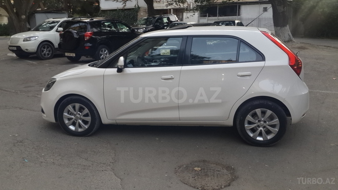 MG 3 2012, 113,000 km - 1.5 l - Bakı