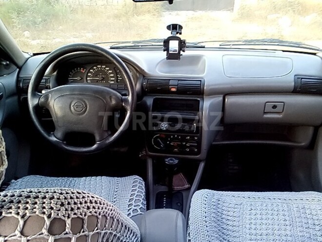 Opel Astra 1995, 194,000 km - 1.6 l - Bakı