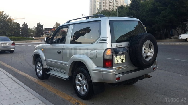 Toyota Prado 2000, 130,000 km - 3.0 l - Bakı