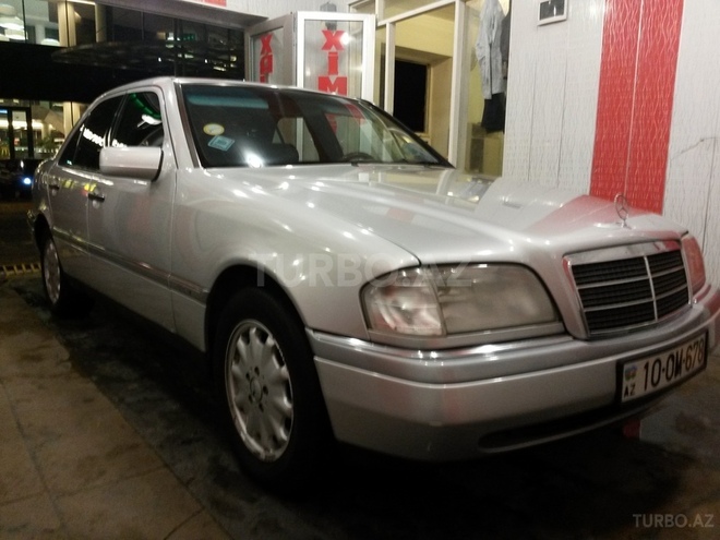 Mercedes C 220 1994, 213,000 km - 2.2 l - Bakı