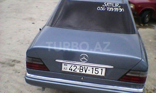 Mercedes E 200 1990, 270,978 km - 0.2 l - Bakı
