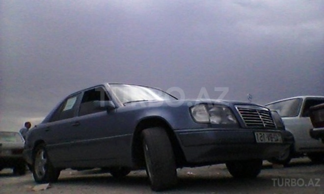 Mercedes E 200 1990, 270,978 km - 0.2 l - Bakı