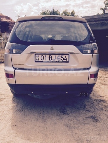 Mitsubishi Outlander 2008, 80,000 km - 3.0 л - Bakı
