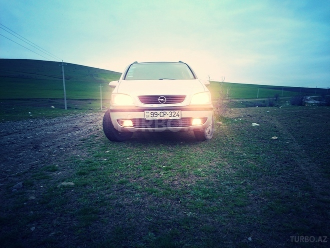 Opel Zafira 1999, 330,000 km - 1.8 л - Bakı