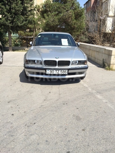 BMW 735 2001, 236,000 km - 3.5 l - Bakı
