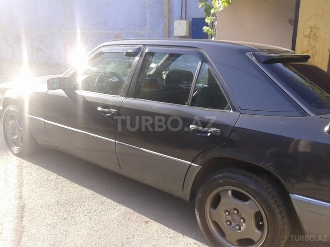 Mercedes  1995, 324,000 km - 2.2 л - Bakı