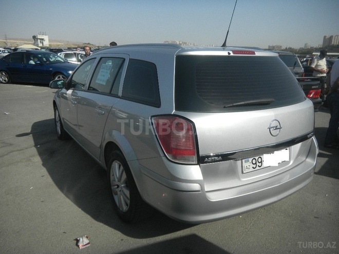 Opel Astra 2008, 180,000 km - 1.9 l - Bakı