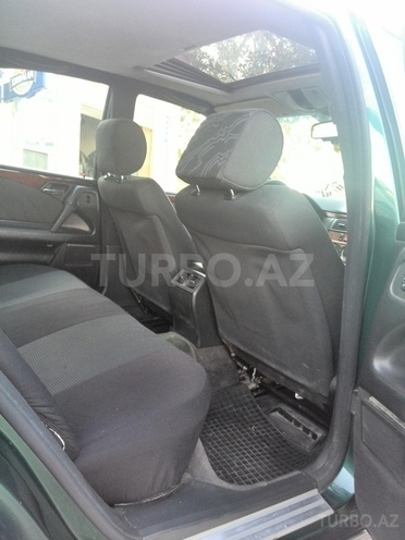 Mercedes E 230 1997, 270,000 km - 2.3 l - Bakı