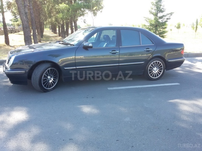 Mercedes E 320 2000, 75,500 km - 3.2 l - Bakı