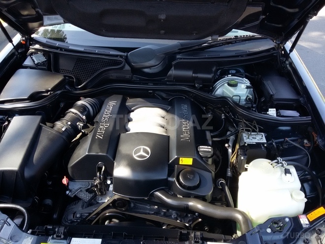 Mercedes E 320 2000, 75,500 km - 3.2 l - Bakı