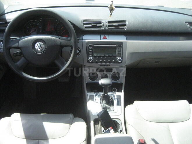 Volkswagen Passat 2006, 150,000 km - 2.0 л - Bakı