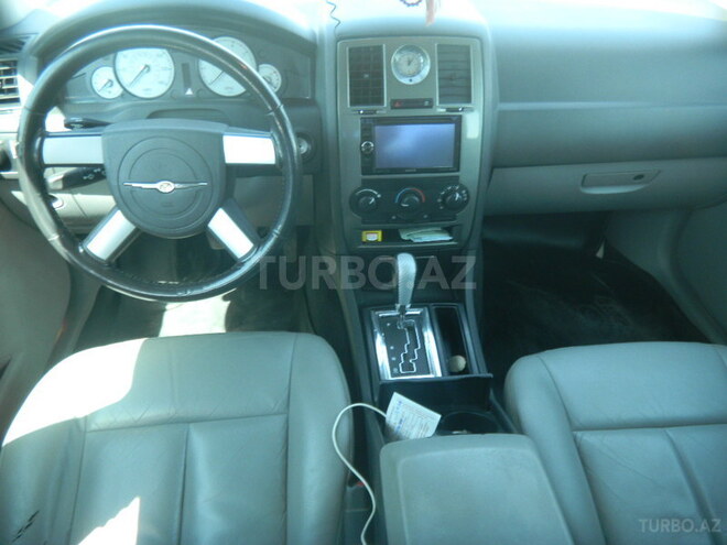 Chrysler 300C 2006, 151,000 km - 3.5 l - Bakı