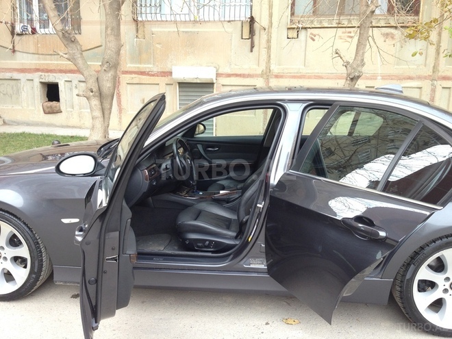 BMW 330 2006, 133,500 km - 3.0 l - Bakı