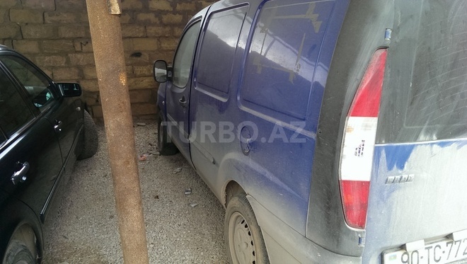 Fiat Doblo 2001, 135,000 km - 1.9 l - Bakı