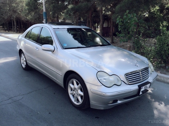 Mercedes C 240 2003, 132,000 km - 2.4 л - Bakı
