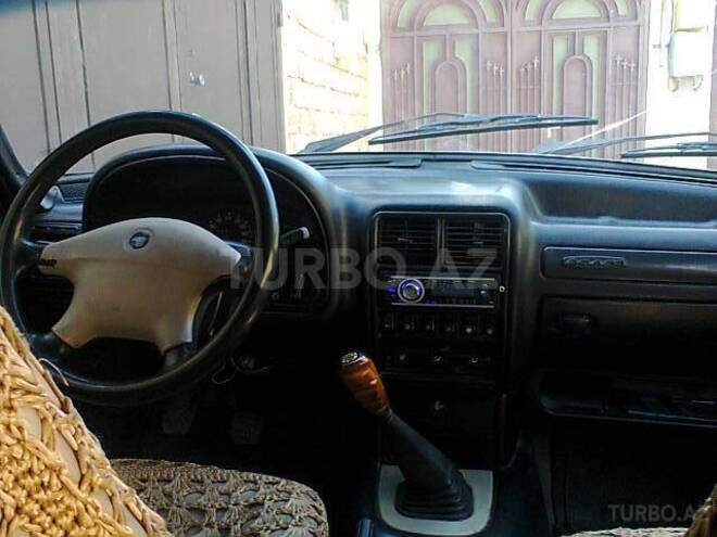 GAZ 31105 2005, 129,600 km - 2.3 l - Bakı