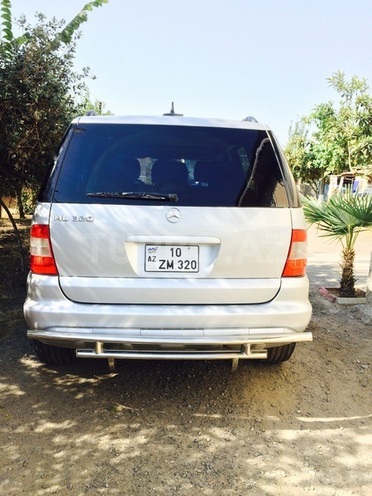 Mercedes ML 320 2002, 190,000 km - 3.2 l - Bakı