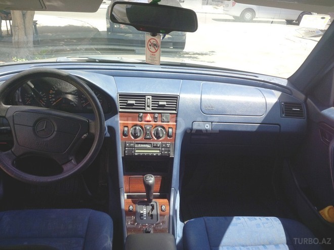 Mercedes C 180 1996, 279,900 km - 1.8 l - Bakı