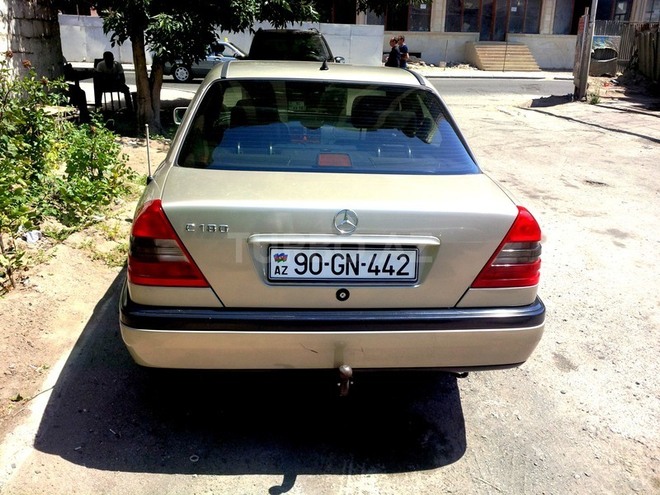 Mercedes C 180 1996, 279,900 km - 1.8 l - Bakı