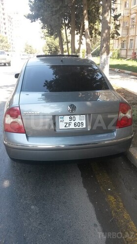 Volkswagen Passat 2001, 175,283 km - 1.8 l - Bakı