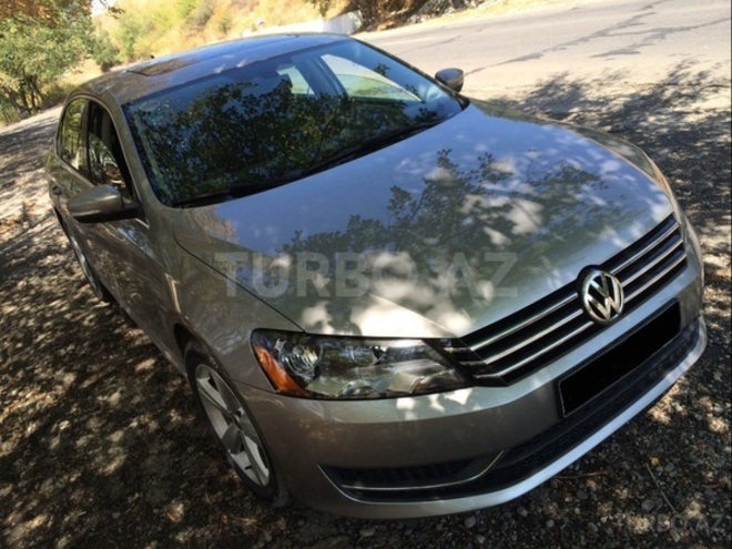Volkswagen Passat 2013, 27,000 km - 2.5 l - Bakı