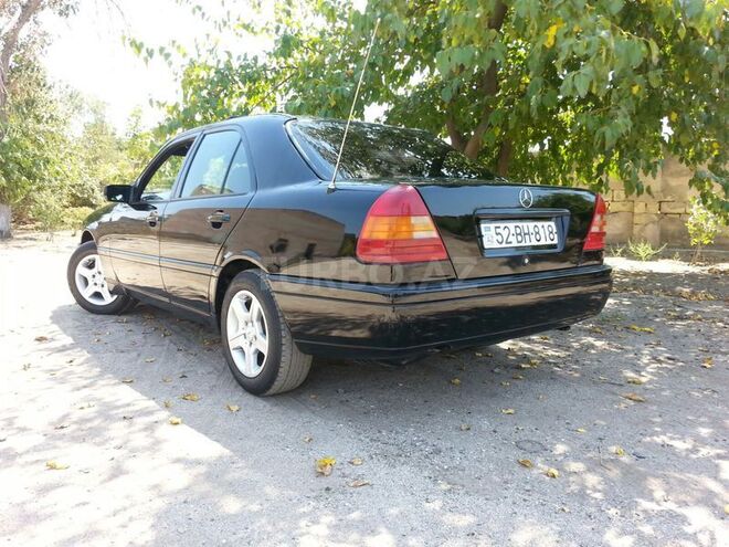 Mercedes C 200 1994, 200,000 km - 2.0 l - Bakı