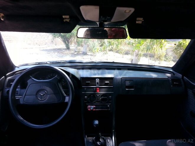 Mercedes C 200 1994, 200,000 km - 2.0 l - Bakı