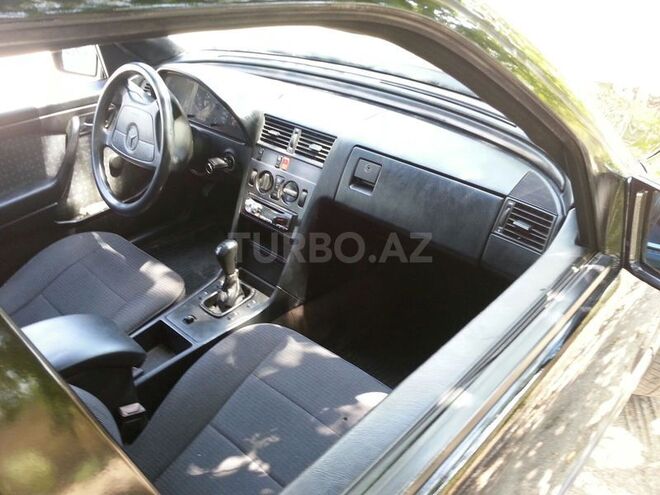 Mercedes C 200 1994, 200,000 km - 2.0 l - Bakı