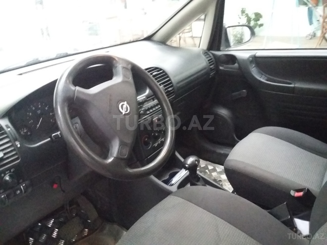 Opel Zafira 2003, 2,110,000 km - 2.0 l - Bakı