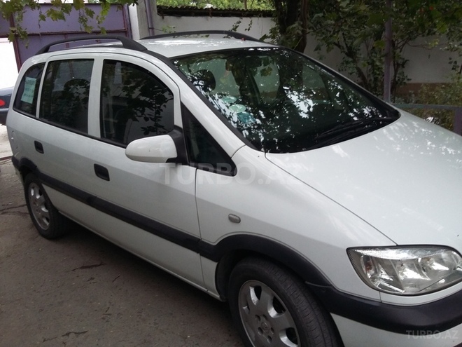 Opel Zafira 2003, 2,110,000 km - 2.0 l - Bakı