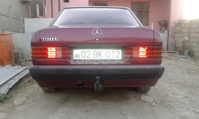 Mercedes 190 1991, 165,000 km - 2.0 l - Bakı